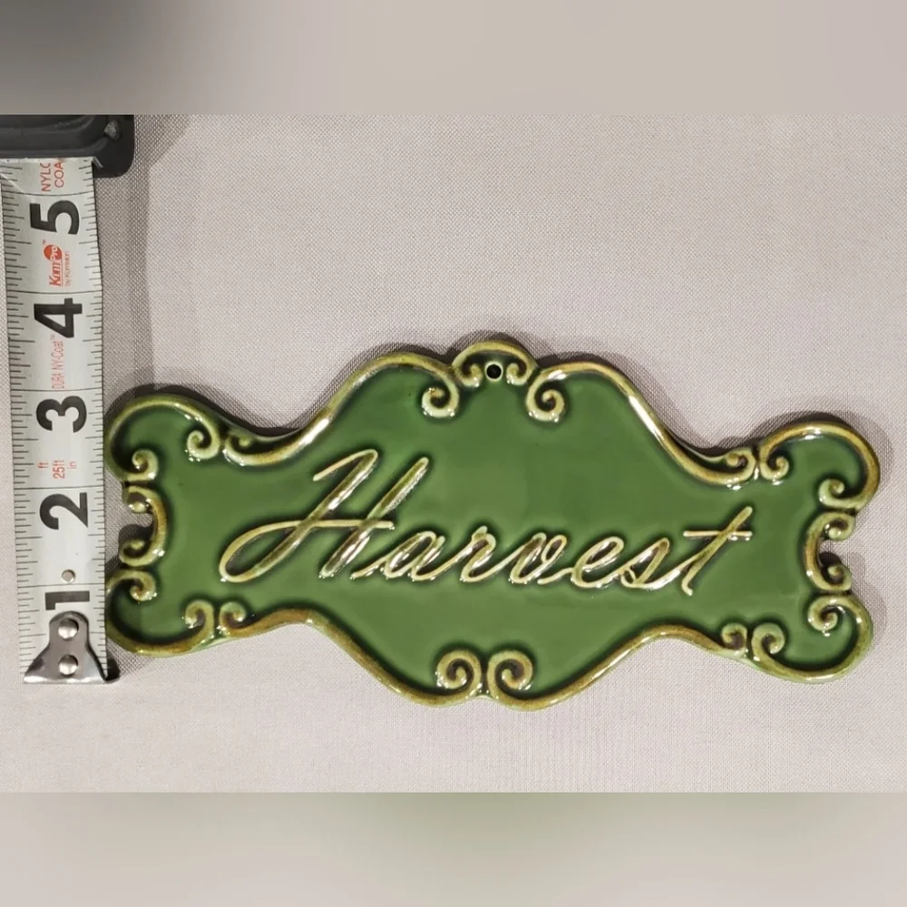Harvest‎ Sign in Green - NWT